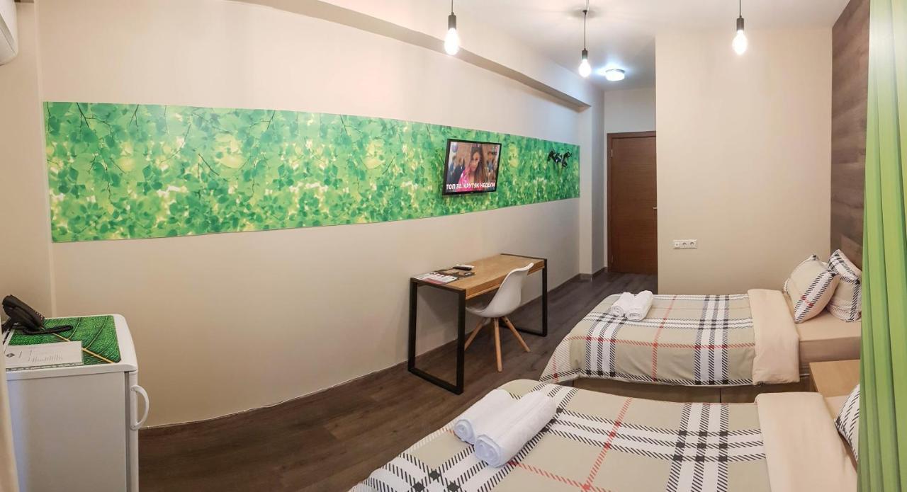 Wine Hotel Chişinau Exteriör bild
