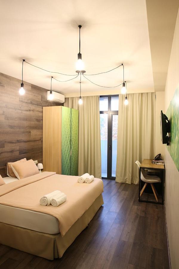 Wine Hotel Chişinau Exteriör bild
